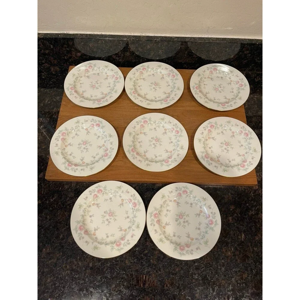 8 Pfaltzgraff Rosemont bread and butter Plates 6.5 inches